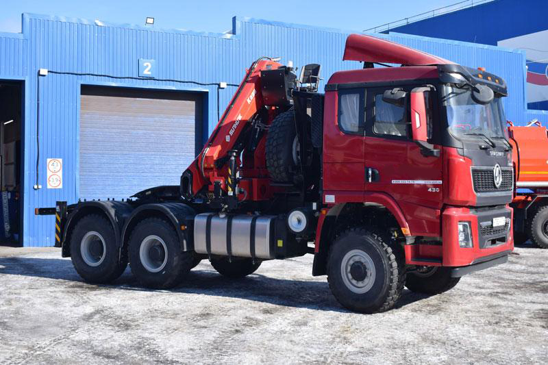 Кран-манипулятор SUNHUNK K238 на шасси Shacman 6×6, борт 6500 мм