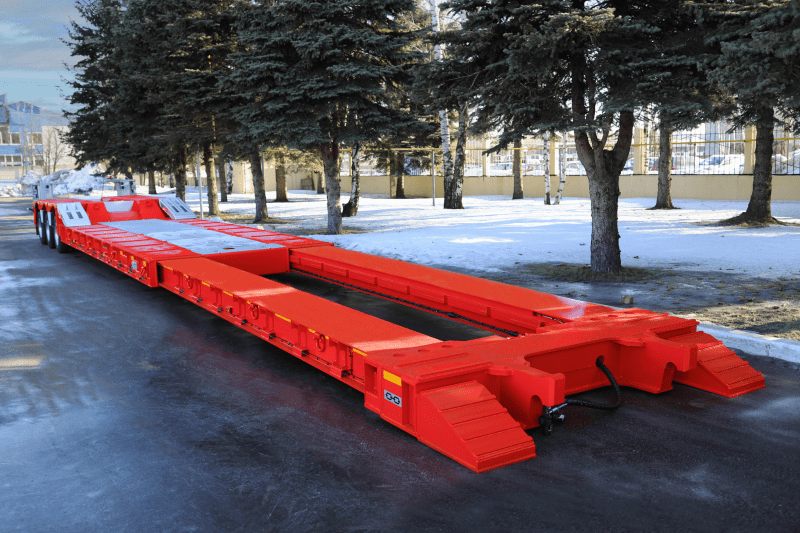 Полуприцеп-трал Спецприцеп 9942D3 низкорамный-1