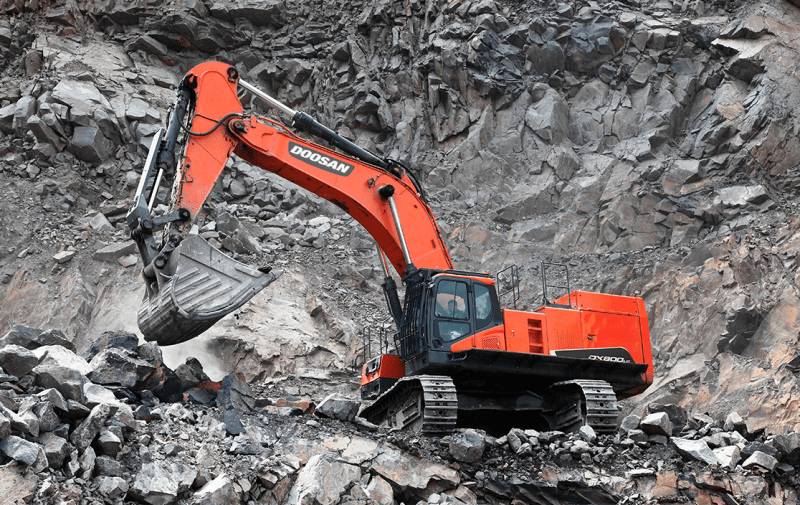 Гусеничный экскаватор DOOSAN DX800LC-5B-1