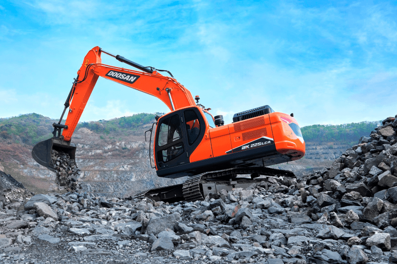 Гусеничный экскаватор DOOSAN DX225LCA-7M-2