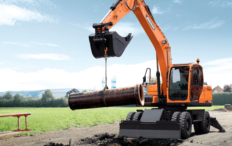 Колесный экскаватор DOOSAN DX160W-2